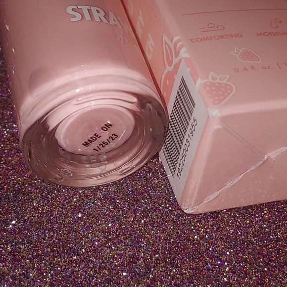 Strawberry Face Milk Moisturizer Fourth Ray Beauty Colourpop - Picture 5 of 5